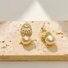 Brincos de pérola e zircônia, luxo leve e sensação de alta qualidade, design de nicho requintado, modernos e versáteis, adequados para o trabalho, brincos elegantes para mulheres