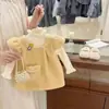 Vestido Engrossado para Meninas Outono e Inverno Vestido Colete de Lã de Cordeiro Infantil Vestido de Princesa para Bebê Menina Conjunto de Duas Peças Moderno