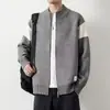 Bestseller de transmisión en vivo: Cárdigan de punto de bloque de color moderno y clásico con cuello alto, suéter y prenda exterior para hombre