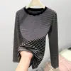 Camiseta de Manga Larga con Cuello Redondo, Bloques de Color a Rayas y Parches H568 para Mujer, Capa Interior Otoño/Invierno, Top Base Adelgazante para Mujer