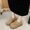 Zapatos de algodón para la nieve cálidos, forrados de polar, de suela gruesa para mujer, adecuados para usar al aire libre en invierno, nuevo modelo otoño e invierno 2026, versátiles, que aumentan la altura, completamente cerrados, estilo Birkenstock