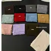 Cachecol de alta qualidade em mistura de lã para mulheres, estilo "old money" atmosférico, perfeito para outono e inverno, valoriza o tom de pele, macio, quente e tricotado, direto do fabricante
