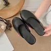 Sandalias mules retro casuales de estilo simple con punta redonda sin cordones para mujer, adecuadas para usar al aire libre, nuevas chanclas de media punta cerradas de fondo plano para verano