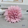 Flor de crisantemo artificial al por mayor, decoración de pared de flores de boda, guirnalda, sombrero con flor, accesorios de material hecho a mano, flor de seda