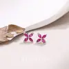 Pendientes de Trébol de Cuatro Hojas Modernos, Compactos y Dulces, Pendientes de Flor con Piedras Preciosas Sintéticas Rojas y Azules, Pendientes Sencillos Apilables para el Viaje Diario para Mujeres