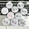 Insignias Temáticas Emocionales, Colgantes para Mochila, Insignias para Pecho, Accesorios, Regalos para Estudiantes, 58 Diseños Redondos Creativos