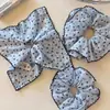 Pañuelo Cuadrado Azul Floral Estilo Coreano para Atar el Cabello para Mujeres, Coletero de Alta Gama, Cuerda Dulce y Linda para el Cabello, Accesorio para el Cabello