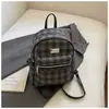 Mochila Casual de Moda para Mujer 2025 Verano Nuevo Diseño Personalizado Mochila Pequeña de Cuadros Mochila Pequeña Casual Estilo Occidental