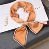 Ventas Directas de Fábrica Transmisión en Vivo Accesorios Decorativos Bufanda Larga de Seda con Flecos Doble Cara Diadema Estilo Coreano Bufanda Pequeña Rayada
