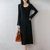 Vestido largo de punto 100% lana pura para mujer, nuevo estilo otoño e invierno 2026, de manga larga, por encima de la rodilla, ajustado, vestido base de suéter