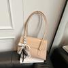 Bolso de Mujer 2025 Nuevo Bandolera de Hombro Bolso Cuadrado Pequeño Popular en Internet Coreano Bolso Sobaco Estilo Occidental Retro Bolso General Combinable