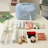 Nuevos Productos de Cuidado de la Piel 2025 Ins Gran Capacidad Simple Portátil Lindo Color Caramelo Bolsa de Cosméticos Bolsa de Almacenamiento para Viaje de Mujeres