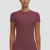 Nova camiseta de secagem rápida slim fit transfronteiriça, roupa de yoga, top fitness justo, esportivo casual ao ar livre, manga curta para mulheres