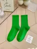 Calcetines de Colores para Niños Ins Súper Fire Morado Naranja Rojo Rosa Calcetines Medios Calcetines de Danza Moderna con Pantalones de Tiburón