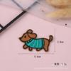 Pegatinas de tela autoadhesivas bordadas por computadora sin costura lindo perro salchicha accesorios para ropa de mascota de dibujos animados decoración al por mayor