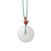Fabricantes de pingente de fivela de segurança de jade branco de Xinjiang atacado pingente de jade dourado pingente de quartzo jade pingente de jade