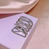 Europa y Estados Unidos fabricantes de anillos de dama transfronterizos al por mayor anillo de cobre chapado en oro incrustado con anillo de piedra picazo anillo anillo