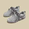 Zapatos deportivos casuales transfronterizos grises de entrenamiento alemanes para mujer, nuevos de otoño para mujer, versátiles, de suela plana, zapatos estilo Forrest Gump