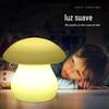 Lâmpada de cogumelo led transfronteiriça Amazon colorido controle remoto usb carregamento ao ar livre lâmpada de gramado à prova d'água luz noturna criativa