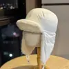 Novo Chapéu Lei Feng para Mulheres no Inverno, Chapéu Espessado de Lã de Cordeiro com Veludo para Proteção Auricular para Homens, para Ciclismo e Esqui, Chapéu de Algodão à Prova de Vento e Frio