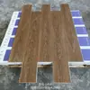 Piso de Plástico de Piedra SPC con Sistema de Enclavamiento, Piso Impermeable Autoinstalable Sin Juntas de 4.2 mm para Renovación de Hoteles y Empalme en Interiores