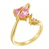Anillo nuevo de estilo europeo y americano transfronterizo de lujo ligero, forma de corazón, corazón de amor, lazo, pavimentado con microcirconias, geométrico, abierto, anillo para el dedo, venta al por mayor
