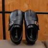 Zapatos de cuero para niñas, antideslizantes, estilo británico, nuevo modelo otoño 2026, zapatos casuales para niñas, zapatos estilo Birkenstock para estudiantes y niños mayores, modernos