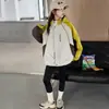 Chaqueta cortavientos de otoño e invierno para niñas, abrigo impermeable desmontable tres en uno para niños, conjunto cortavientos y cálido para niños mayores