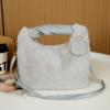 Bolso bandolera de felpa de alta gama con textura para mujer, bolso de mano plisado de nicho que combina con todo para otoño e invierno, bolso de PU, bolso de felpa