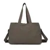 2026 Bolsa de Ombro Casual Impermeável Nylon Transversal Grande Capacidade Bolsa de Ginástica Bolsa de Viagem Multibolsos Simples Bolsa Grande