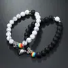 Venda quente transfronteiriça europeia e americana simples masculino e feminino casal pulseira de pedra natural preto e branco ímã casal amor pulseira conjunto
