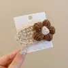 Pinza de Pelo de Lana con Forma de Corazón y Flor Estilo Coreano para Mujeres Adultas Flequillos Pinzas Laterales Accesorios para el Cabello Otoño Invierno Sensación de Alta Gama Pinzas para Cabello Rebelde
