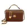 Bolso pequeño cuadrado versátil y de moda, diseño simple, bandolera, estilo Chanel, bolso plisado transfronterizo, nuevo modelo de verano 2026