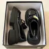 Sapatos Femininos Pequenos de Couro 2025 Outono Novo Preto com Solado Grosso Estilo Britânico Retro Mary Jane Slip-On Mocassins