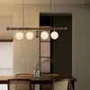 Lámpara de araña retro medieval de madera maciza para comedor, lámpara de tira de una palabra estilo crema para isla de mesa, mesa de comedor de alta gama, barra
