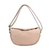 A bolsa popular deste ano bolsa carteiro de outono 2023 nova vintage cor sólida bolsa bolinho moda bolsa de ombro axila