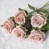 Rosas de Terciopelo Sintético Cuidadosamente Seleccionadas para San Valentín Decoración de Boda para el Hogar Pared de Flores Tacto Flores Sintéticas Flores Artificiales Falsas