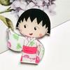 Ins Dibujo Animado Chibi Maruko-Chan Broche Acrílico Insignia Emoticono Bolígrafo Accesorios para Bolsos Fresco y Dulce