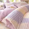 Funda Nórdica de Peluche de Conejo para Invierno Pieza Única 150x200x230cm Coral Leche Felpa Polar Más Terciopelo Engrosada Funda Nórdica Juego de Cuatro Piezas