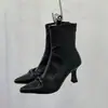 Botines de tacón de aguja con punta fina estilo francés Chuyuji para mujer, moda otoño e invierno, diseño plisado, adelgazante, cremallera trasera, tacón fino