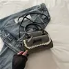 Bolso Cruzado de Hombro Versátil Resistente al Desgaste, Diseño de Nicho Nuevo para Otoño e Invierno 2025, Bolso de Hombro de Alta Gama para Mujer
