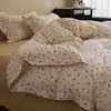 Juego de ropa de cama de cuatro piezas estilo Ins, fresco y sencillo, de doble capa de gasa 100% algodón, con ribete de encaje denso, funda de edredón y sábana de algodón puro para dormitorios de estudiantes