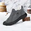 Zapatos de Algodón Cálido de Lana Nuevos de Invierno para Hombre Engrosados Antideslizantes Casuales Slip-on Botas de Nieve Zapatos de Papá Dropshipping