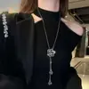 Diseño Moderno Collar Lulutong de Doble Capa para Mujer, Elegante y Lujoso con un Toque de Alta Gama, Patrón Estrellado y Diseño de Cintura Delgada