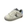 1079 Zapatillas Brillantes de Estrella Nuevas de Cuatro Estaciones para Niños Estilo Coreano Moda Estrella Zapatos Casuales para Niñas Suela Suave Zapatos Pequeños Sucios