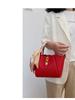 Bolsa de Casamento Vermelha Feminina Noiva Bolsa de Casamento 2025 Nova Nicho High-End Bolsa de Ombro Transversal Cesta de Legumes Bolsa de Balde
