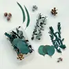 Paquete de Materiales Hechos a Mano para Bricolaje Flores Mixtas Plantas Flores Secas Piñas de Navidad Estilo Bosque para Jardín de Infancia Creación Ambiental Decoración