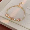 Pulseira Quadrada Oval Gota d'Água de Zircônia Colorida Moda Luxo Leve Sensação de Alto Padrão Pulseira Doce para Namorada Versátil