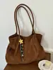 Bolso de Terciopelo Gamuzado para Mujer 2026 Nuevo Estilo Tendencia Otoño Retro Milanés Bolso Tote para el Trabajo Bolso de Hombro de Gran Capacidad