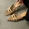 Sandálias Chuyuji estilo resort coreano com salto gatinho, tipo chinelo, para mulheres, versáteis para o verão ao ar livre, com biqueira aberta, confortáveis, estilo preguiçoso